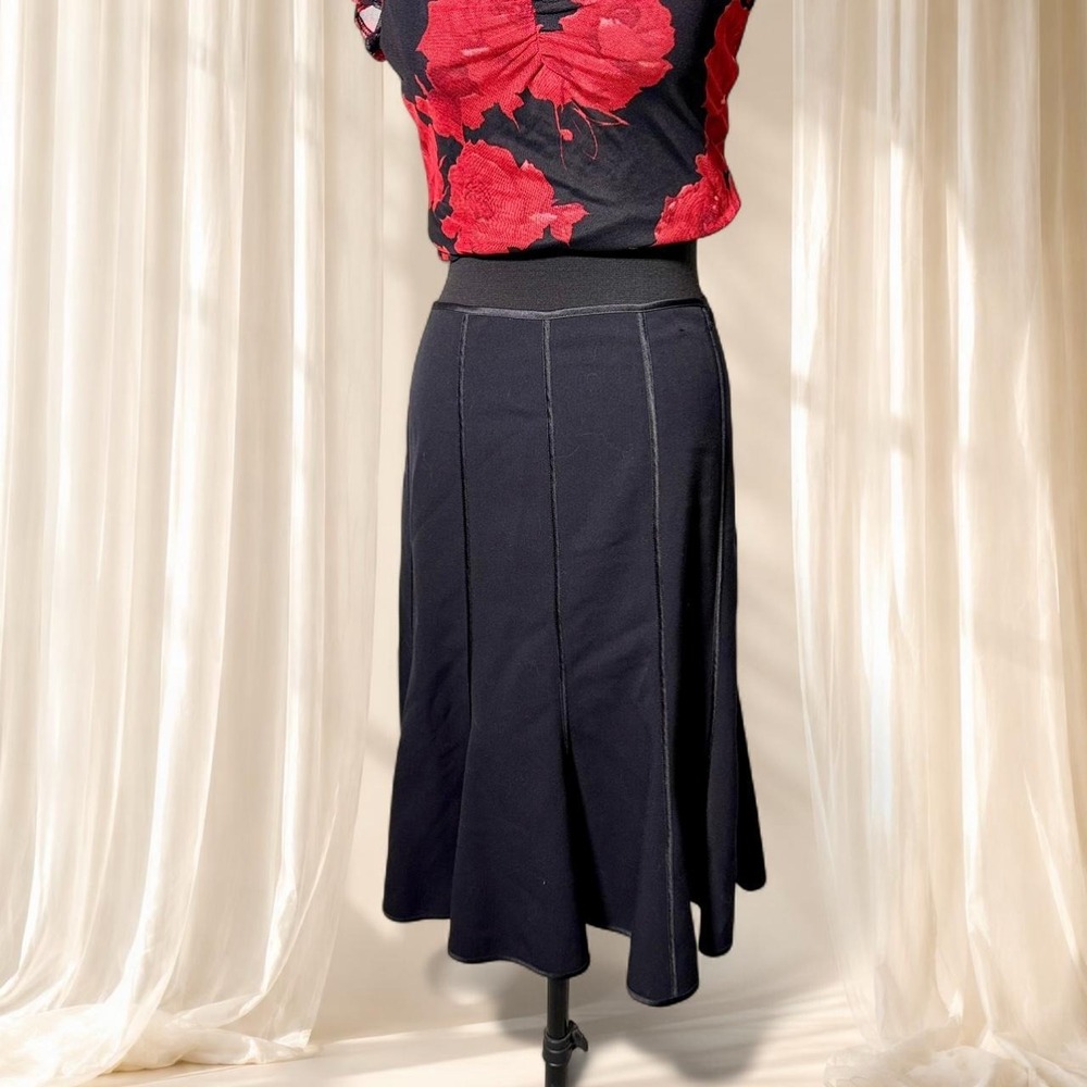 Lane Bryant Size 18 Black Fluted Midi Skirt